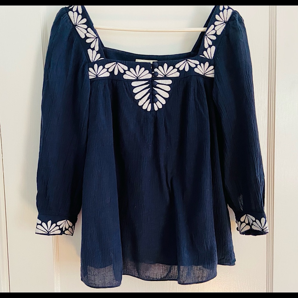 Vineyard Vines blouse